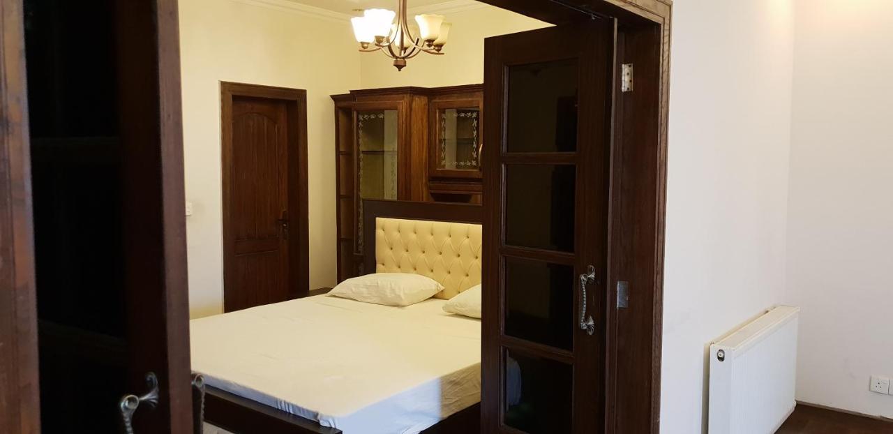 איסלמאבד Reina Boutique Hotel - G9 מראה חיצוני תמונה